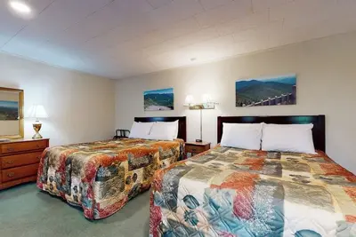Image de Charming and casual motel in a great location with shared resort amenities
