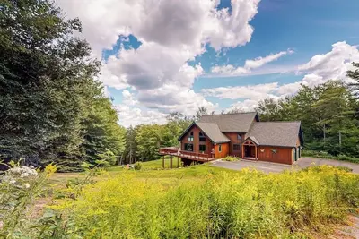 Image de Mountain-view house with hot tub, Ac & amazing views, near Okemo Resort & skiing