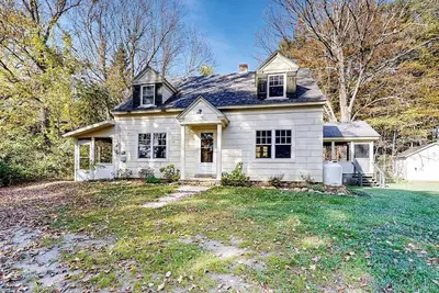 Image de Countryside mountain-view retreat with screened porch, near ski resorts & golf