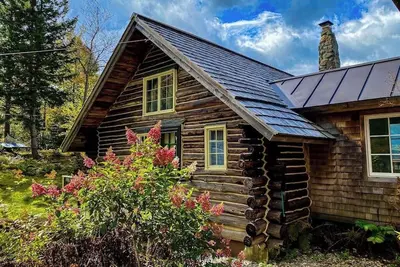 Image de Quintessential wilderness retreat with mtn views & kayaks - dog-friendly