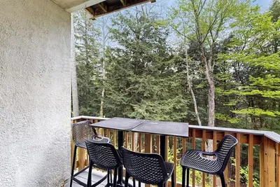 Image de Comfortable condo with pools, tennis, gym, sauna, & game room
