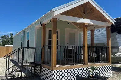 Image de 1 bedroom cabin near boat ramp, restaurants, marinas in Steinhatchee