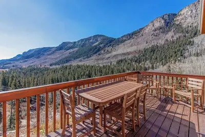 Image de Mountain View Cabin with Two Private Decks, near Purgatory & Electra Lake