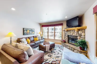 Image de Condo on River Run W/ Private balcony/Short walk to lifts and Keystone Village