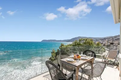 Image de Attico Giancardi - Beachfront Sea-View Terrace, Alassio, Italy