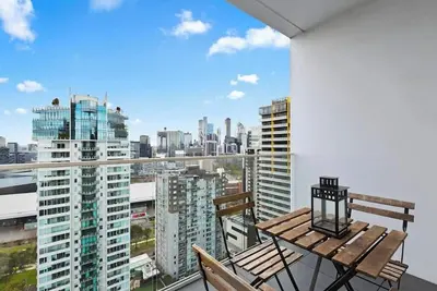Image de Henry - Pristine apartment Gem *View Parking Wifi