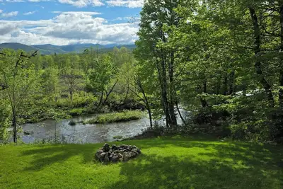 Image de Hubbard Brook Getaway - King Bed - Mountain Views