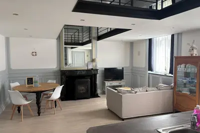 Image de Loft atypique : le souffle de la baie