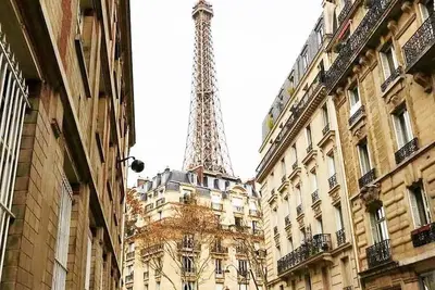 Image de Fabulous Saint Dominique apartment in Paris perfect for your getaway