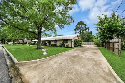 Image de Lofty Grace Home 2 - Spacious 4br Home