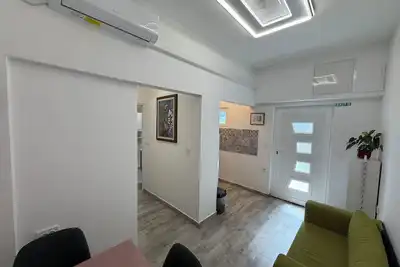 Image de SeaWave 2 bedroom apt with patio, 5 minutes to the beach!