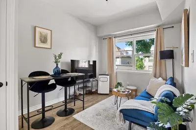 Image de Stay Together but with  Privacy of Two Fully Equipped Apartments