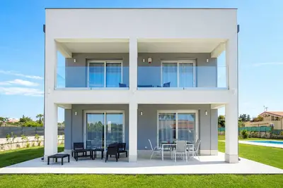 Image de Zaffiri House - Elegant villa with private pool 300 mt from the sea