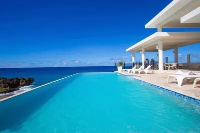 Image de Ocean View Rooftop | Pool Villa Sleeps up to 8