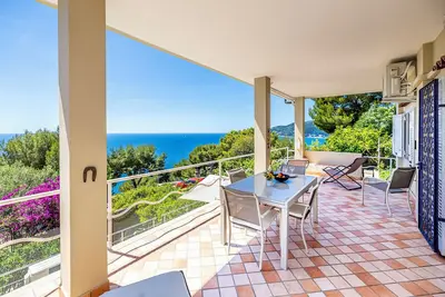 Image de Villa Perlina con Vista Mare e Terrazza