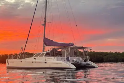 Image de Private Catamaran, Starlink, 3 Queen Bd, Ask about excursions!