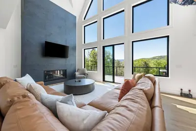 Image de Modern Mountain Luxury Escape