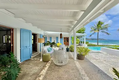 Image de Spindrift ~ Serene Oceanfront 3-Bdrm Villa W/ Pool & Solar