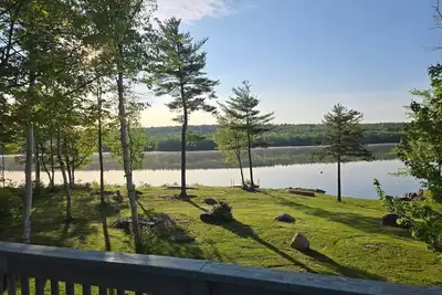 Image de Lakeside Cottage Retreat-Your Year Round Getaway