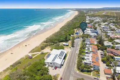 Image de Salad Days - Beachfront and Pet Friendly with Private Garden