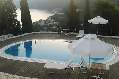 Image de Appartement « Villa Milia - 3 » avec vue mer, Wi-Fi et climatisation