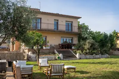Image de L'ametller - Empordà / Costa Brava avec jardin, petite piscine, barbecue et volley