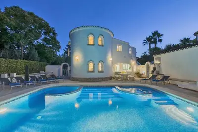Image de Villa Perlita Javea, large villa with private pool, wifi and airconditioning.