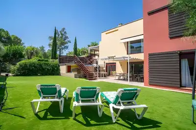 Image de Villa « Botanic Park » avec vue montagne, Wi-Fi et climatisation