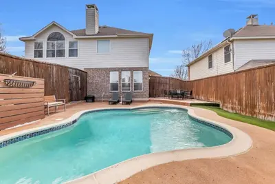 Image de Vacation Home Near Kids Resort w Pool & Game Room