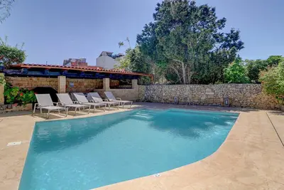 Image de Wonderful 4br Farmhouse with Private Pool