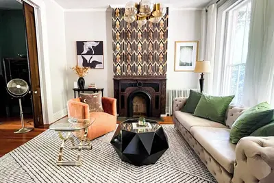 Image de The Deco House - Historic Home Heart of Richmond