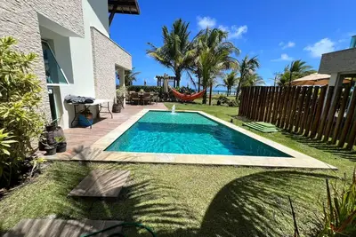 Image de House with 5 suites, beachfront in Muro Alto - Pe, with private pool.