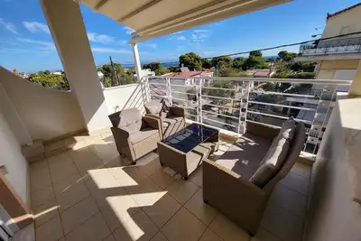 Image de Harmony Relax House 1 - 3br - Airport - Parking