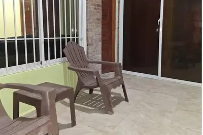 Image de 2-Bedroom Apartment with 2 Beds, 2 Bathrooms, Balcony, Kitchen