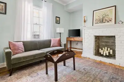 Image de Rose Lane | Monthly Rental | Large Outdoor Space