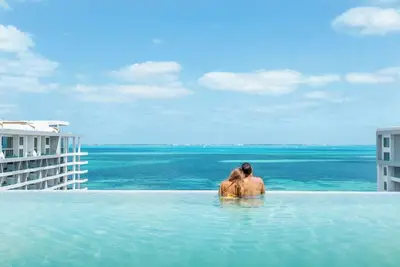 Image de Luxury Garza Blanca Cancun - 5 Diamond Resort and Spa - Holiday Weeks Available!