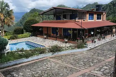Image de Villa Veronica large house with beautiful view and spacious for large families