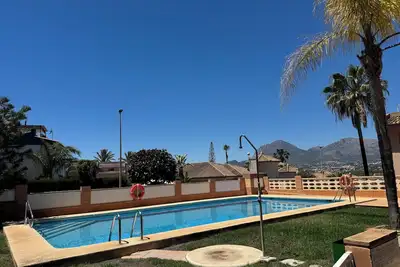 Image de Maison avec piscine commune 5min de Benidorm