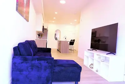 Image de Condo in Secord. 10 mins from Wem