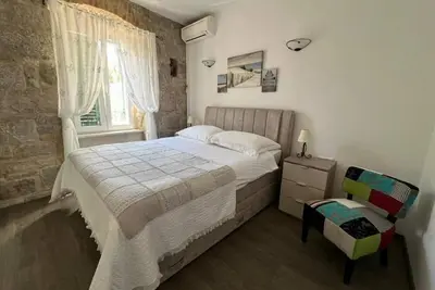 Image de Appartement d'une chambre avec air conditionné Split (A-26003-a)