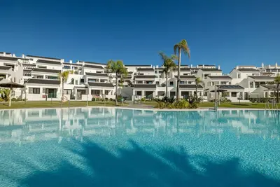 Image de Costa Breeze Your Estepona Beach Escape
