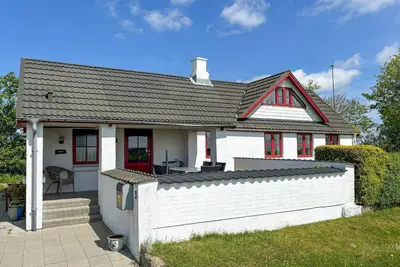 Image de Beautiful home in Thisted with house sea view