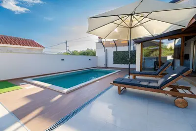Image de Holiday Home Mareta with pool