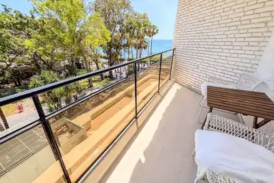 Image de Skol 225 –  Beachfront studio in Marbella | Terrace & Pool