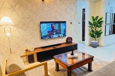 Image de Tranquil 2-bedroom apartment in vibrant Industrial Park of Bweyogerere