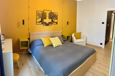 Image de Stock 22:modern, central and close to the sea! Experience the city and the beach on foot