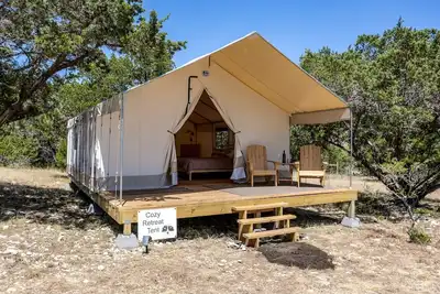 Image de Starry Nights and Firelit Memories in Boerne, Tx