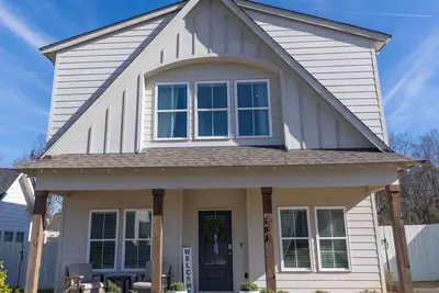 Image de Join us at the Southern Plain Cottage 3-bedroom house close to Auburn campus