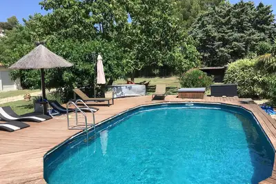 Image de Propriété de charme avec piscine et Spa au calme