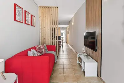 Image de Modern 2Bdr House in Quarteira by LovelyStay